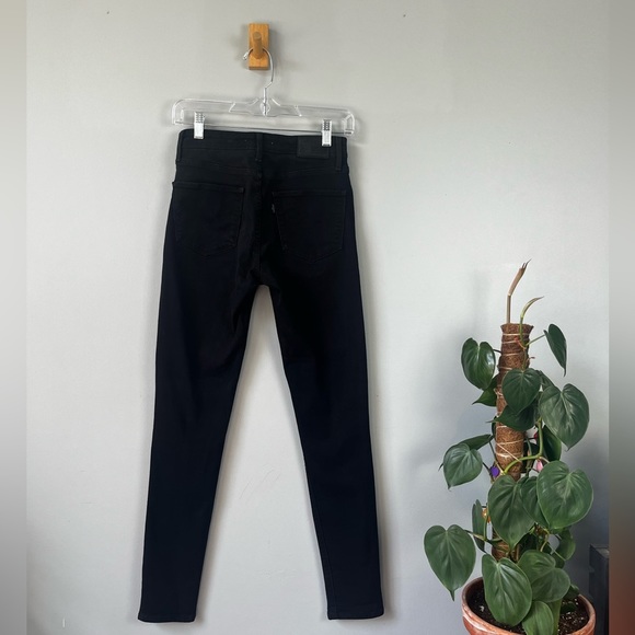 Levi’s Black 721 High Rise Skinny Jeans - Picture 5 of 6